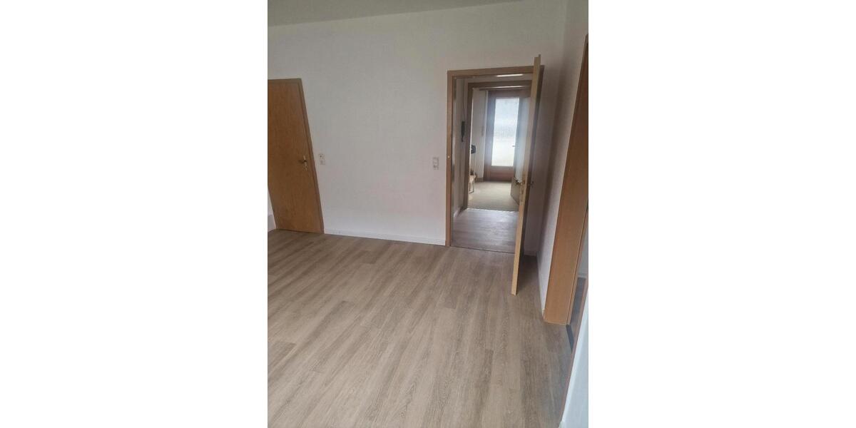 Etagenwohnung Leopoldshöhe - 2 Zimmer, 59 m&sup2;, 550&euro; | Angebot:26441266