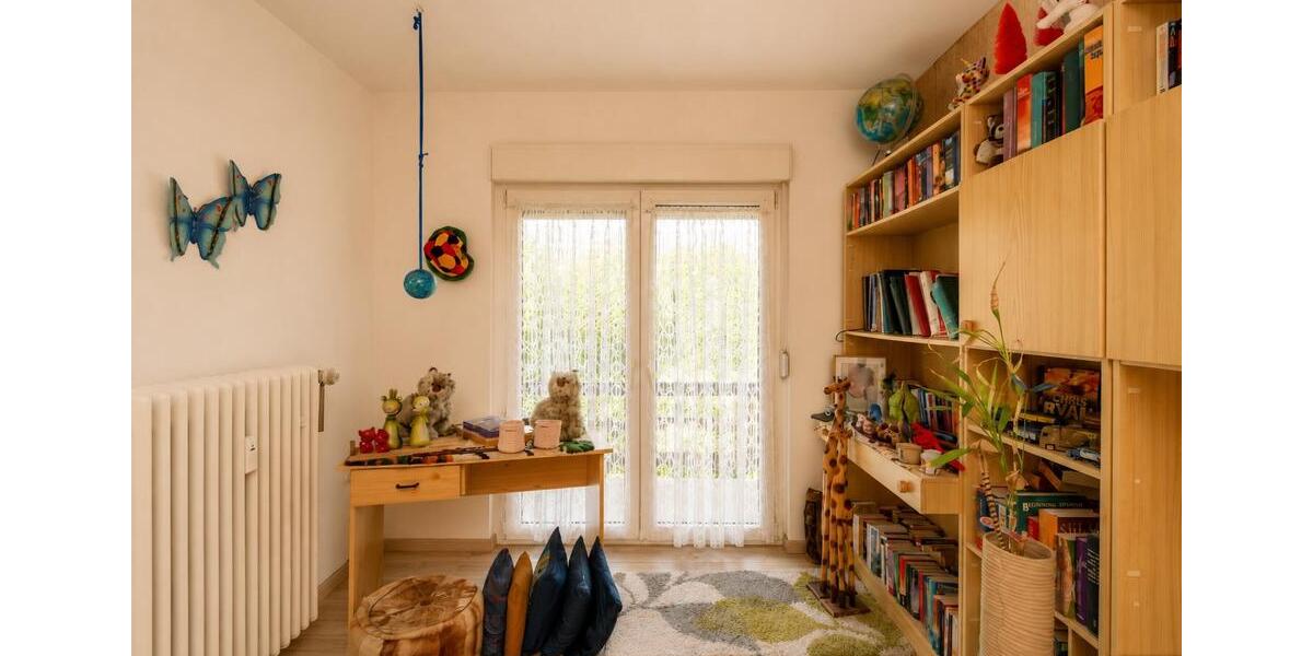 Erdgeschoßwohnung Detmold - 5 Zimmer, 114 m&sup2;, 220.000&euro; | Angebot:27096120