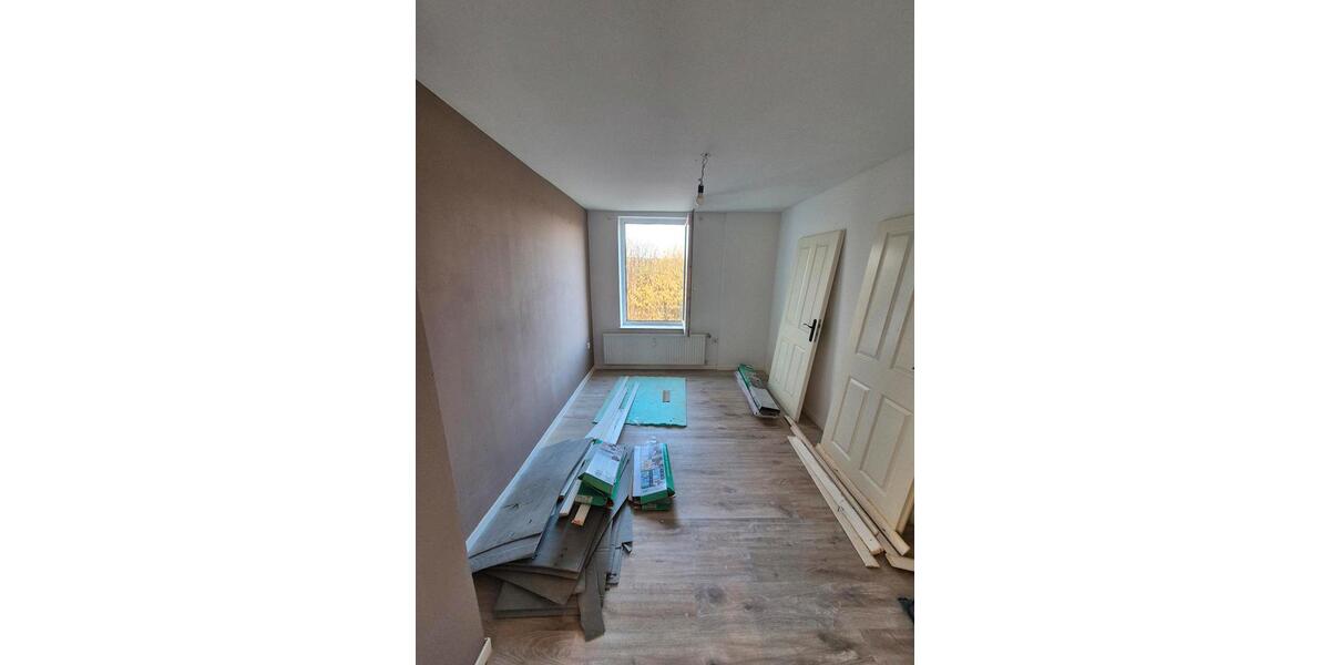 Etagenwohnung Enger - 3 Zimmer, 110 m&sup2;, 1.000&euro; | Angebot:25403037