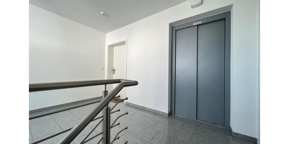 Etagenwohnung Bielefeld Jöllenbeck - 2 Zimmer, 71 m&sup2;, 950&euro; | Angebot:25474546
