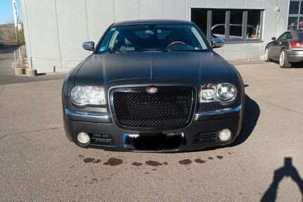 Chrysler 300C 290.436 km 5.990 &euro; Bad Salzuflen 32105
