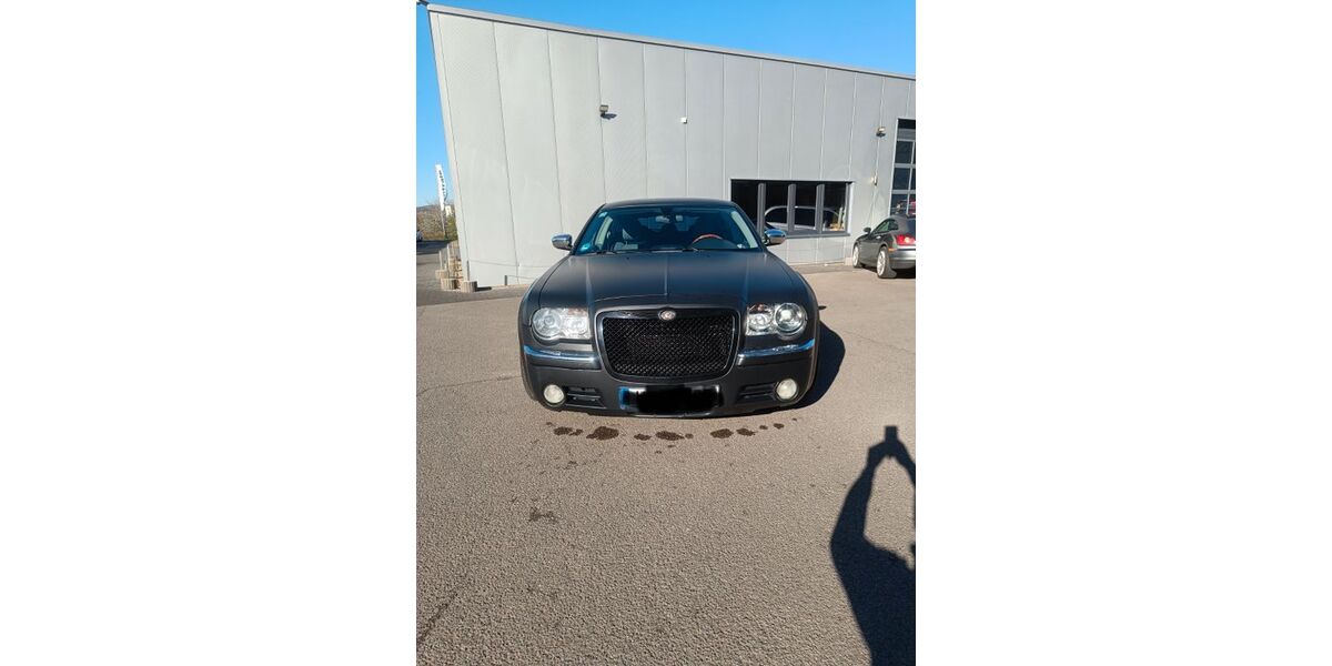 Chrysler 300C 290.436 km 5.990 &euro; Bad Salzuflen 32105