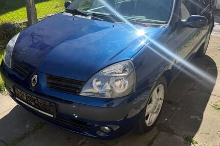 Renault Clio 160.000 km 1.400 &euro; Löhne 32584