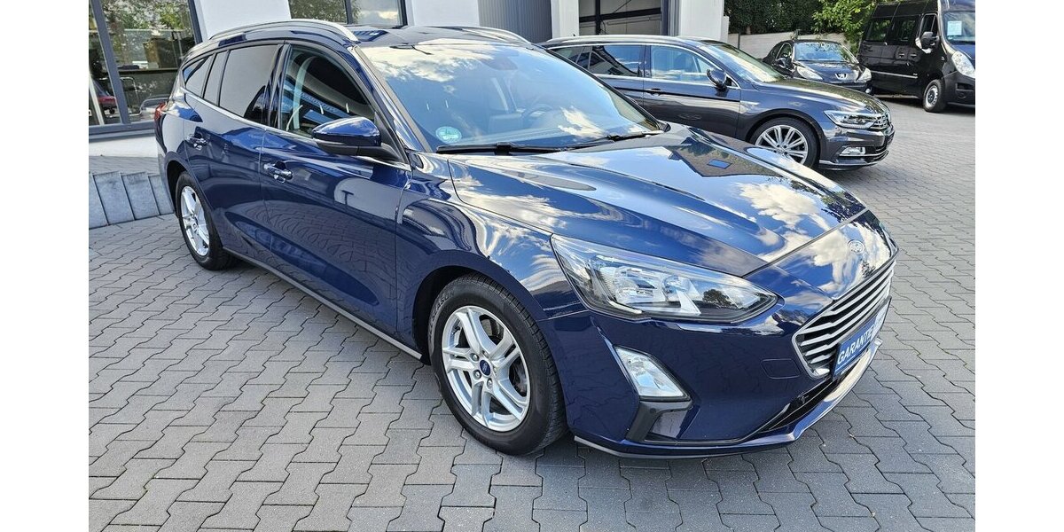 Ford Focus 2.0 CDTI LED NAVI RFK AUS 1.HAND 122.850 km 14.490 &euro; Löhne 32584