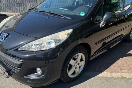 Peugeot 207 135.900 km 2.400 &euro; Bad Salzuflen 32105