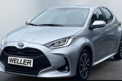 Toyota Yaris 33.033 km 17.890 &euro; Herford 32049