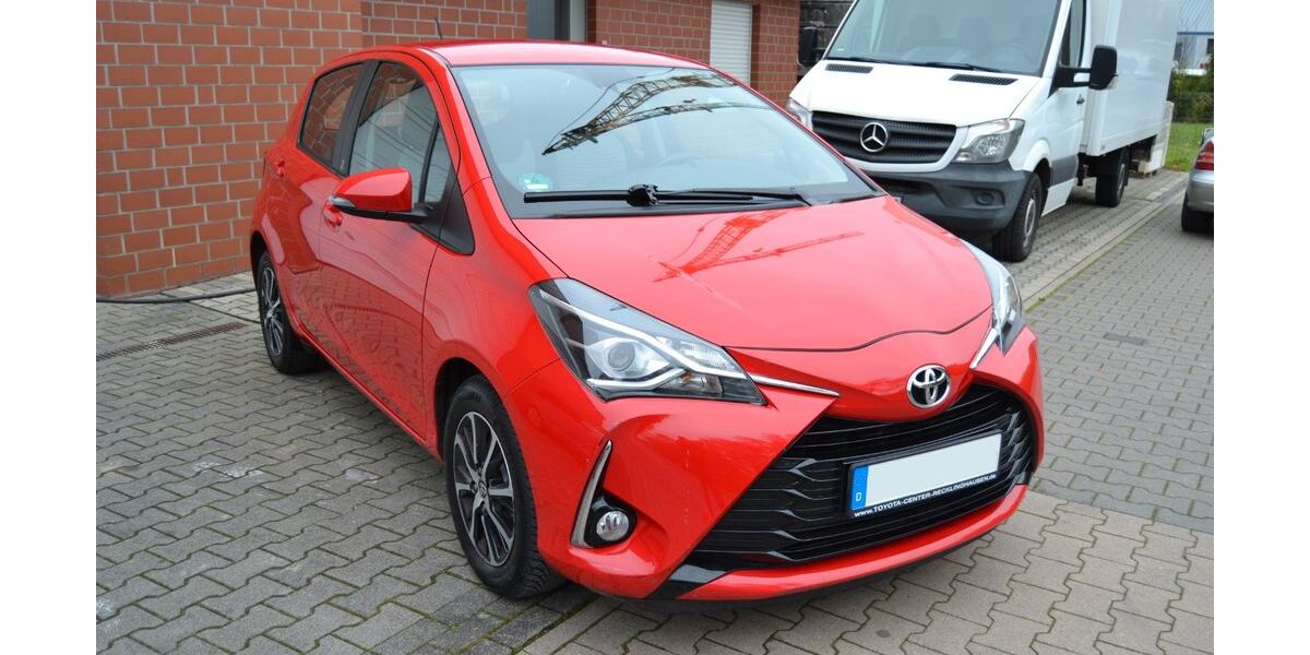 Toyota Yaris 67.900 km 12.650 &euro; Rietberg 33397