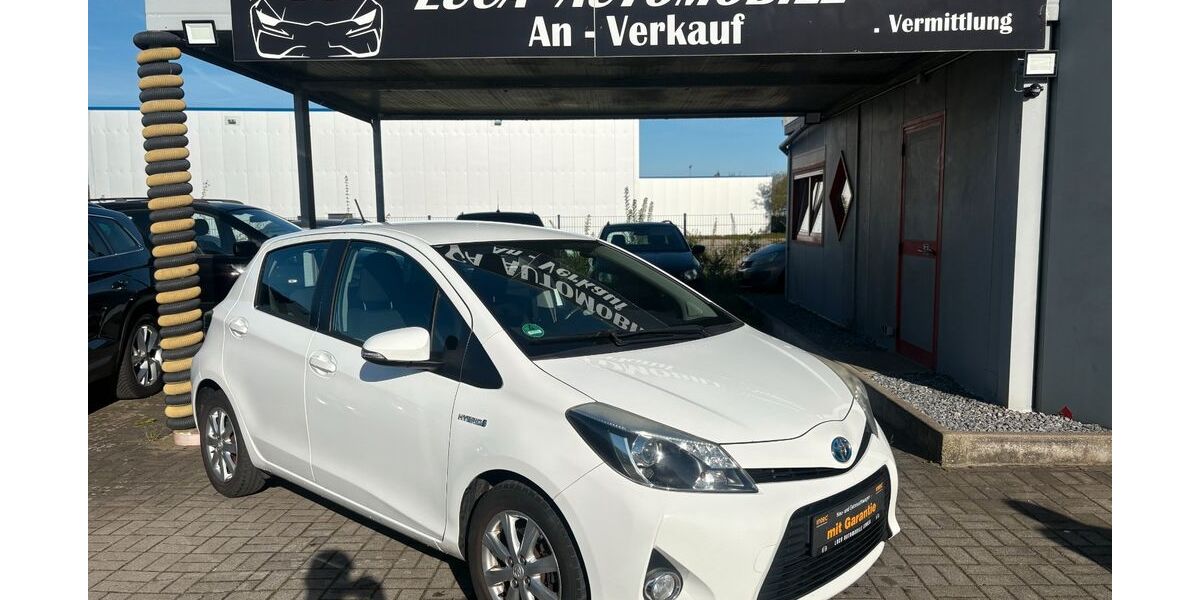 Toyota Yaris 209.725 km 6.499 &euro; Enger 32130