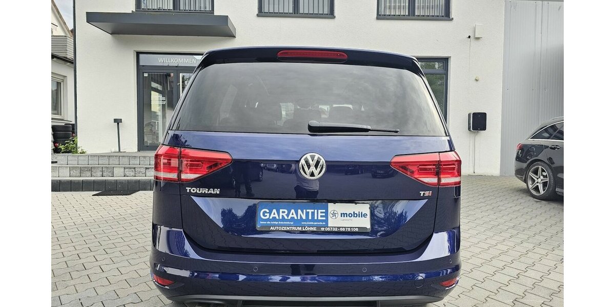 VW Touran 1.4 TSI SOUND NAVI PANO LED AHK 69.950 km 21.490 &euro; Löhne 32584