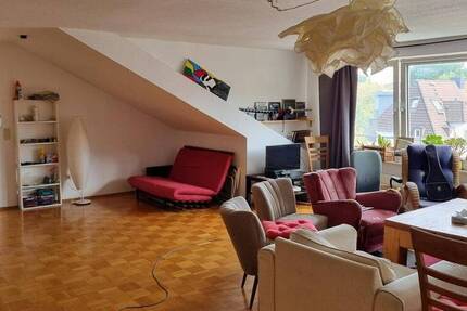 Gemütliche Dachgeschosswohnung in Bi-MItte 3 zimmer