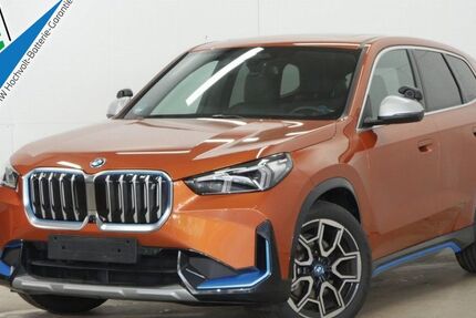 BMW iX1 6.637 km 41.410 € Paderborn 33104