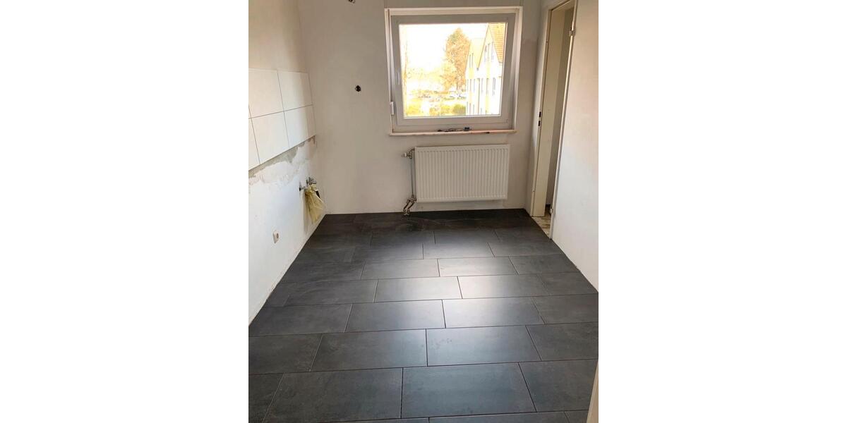Erdgeschoßwohnung Gütersloh - 5 Zimmer, 100 m&sup2;, 1.000&euro; | Angebot:26139114