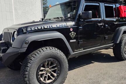 Jeep Wrangler 72.000 km 56.900 &euro; Bielefeld 33649