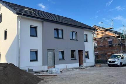 Haus Bielefeld Ubbedissen - 4 Zimmer, 124 m&sup2;, 449.000&euro; | Angebot:25798154