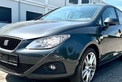 Seat Ibiza 158.000 km 3.999 € Paderborn 33104