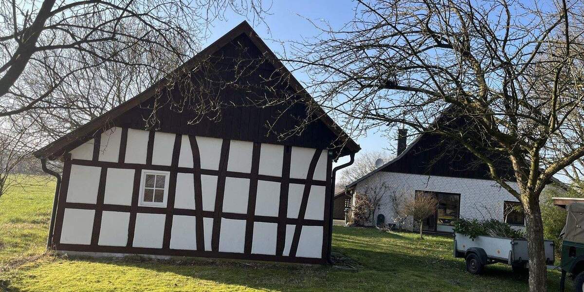 Einfamilienhaus Versmold Loxten - 4 Zimmer, 120 m&sup2;, 1.100&euro; | Angebot:25722739