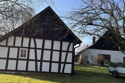 Haus Versmold Loxten - 4 Zimmer, 120 m&sup2;, 1.100&euro; | Angebot:25722739