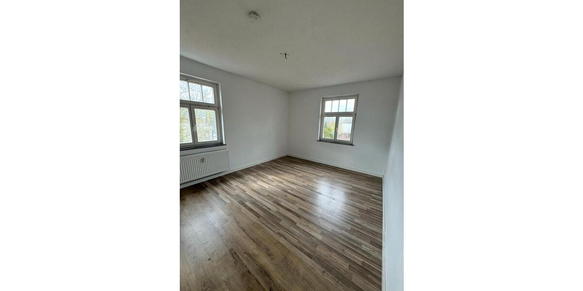 Etagenwohnung Lage - 2 Zimmer, 55 m&sup2;, 500&euro; | Angebot:26338401