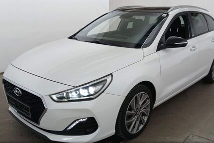 Hyundai i30 110.900 km 13.990 &euro; Detmold 32758