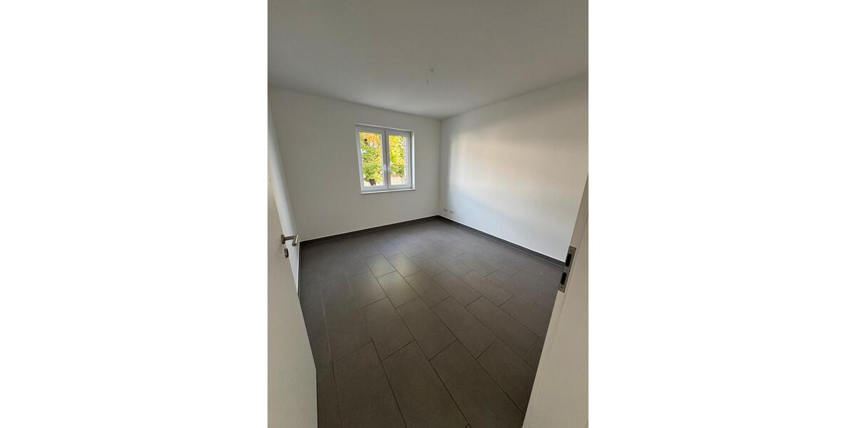 Etagenwohnung Gütersloh Isselhorst - 3 Zimmer, 79 m&sup2;, 930&euro; | Angebot:26296361