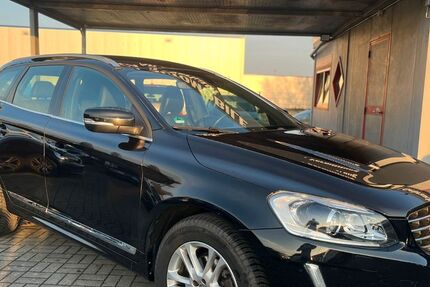 Volvo XC60 317.325 km 9.999 &euro; Enger 32130