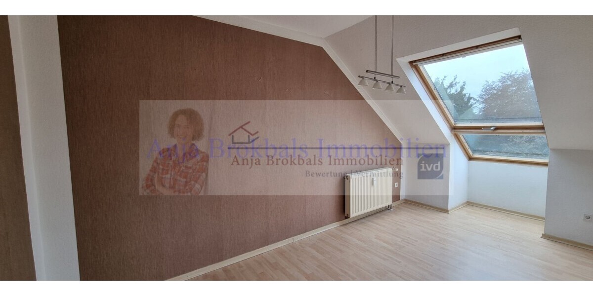 Eigentum statt Miete mit Entwicklungspotential - ideal für tatkräftige junge Handwerker: 3-4 ZKBWc mit Garage in Isselhorst - provisionsfrei für Käufer - 4- Gütersloh Isselhorst | Angebot:27121297
