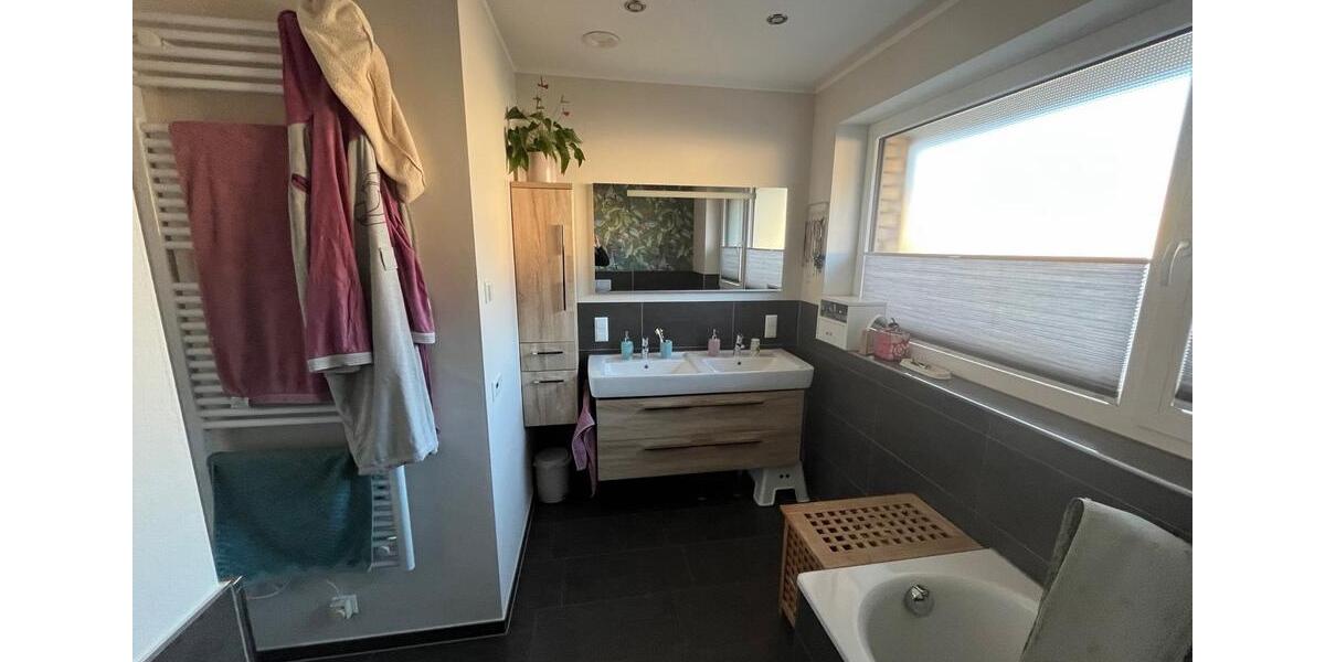 Doppelhaushälfte in einer ruhigen Wohnlage in Pavenstädt 5 zimmer