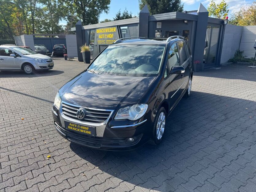 VW Touran 160.000 km 7.450 € Bielefeld 33649