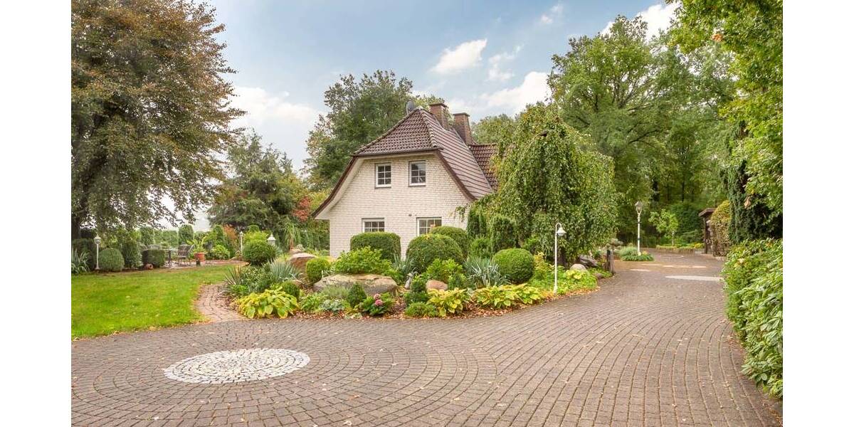 Einfamilienhaus Schloß Holte-Stukenbrock Schloß Holte - 8 Zimmer, 146 m&sup2;, 799.000&euro; | Angebot:25679052