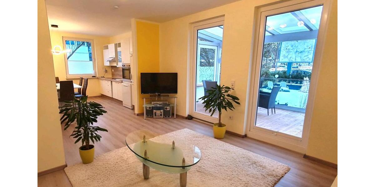 Hochparterre Detmold Hiddesen - 2 Zimmer, 64 m&sup2;, 665&euro; | Angebot:26049779