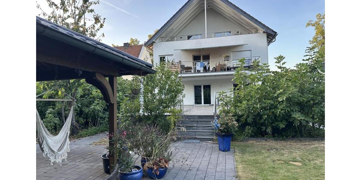 EG Wohnung voll möbliert mit großem Garten in Gütersloh 5 zimmer