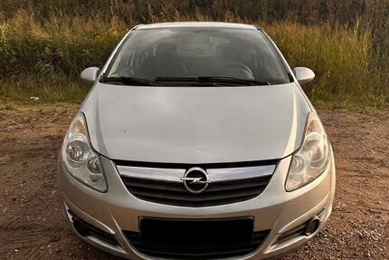 Opel Corsa 203.000 km 900 &euro; Bielefelf 33659