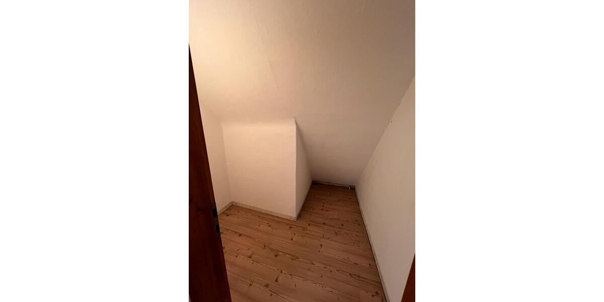 Doppelhaushälfte Kirchlengern - 6 Zimmer, 75 m&sup2;, 1.270&euro; | Angebot:25094737