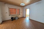 Großes Grundstück in Hüllhorst: Einfamilienhaus mit Potenzial zur Neugestaltung - Einfamilienhaus Hüllhorst | Angebot:26948470