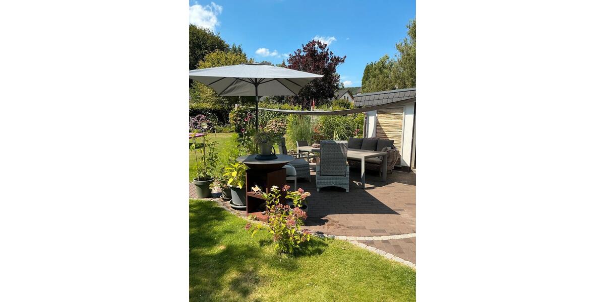 Tiptop - 2-Familienhaus Eigennutz oder sehr gute Kapitalanlage! 10 zimmer