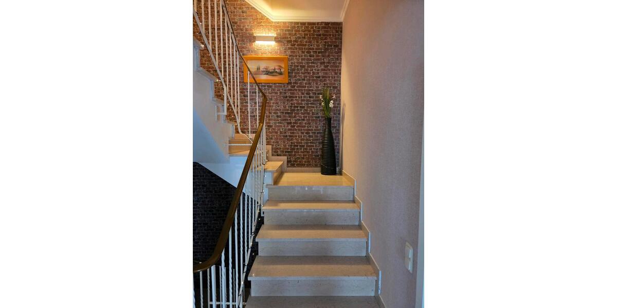 Doppelhaushälfte Hövelhof - 6 Zimmer, 131 m&sup2;, 399.000&euro; | Angebot:25813937