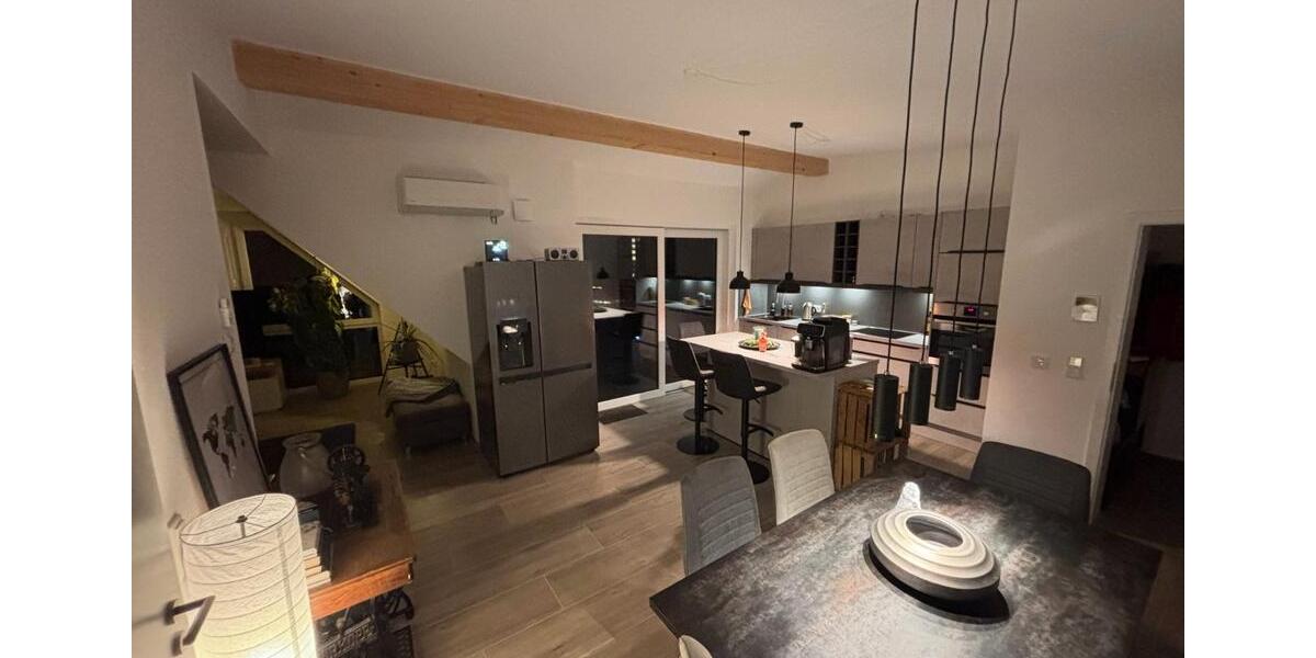 Etagenwohnung Bad Salzuflen - 2 Zimmer, 79 m&sup2;, 2.200&euro; | Angebot:26235348