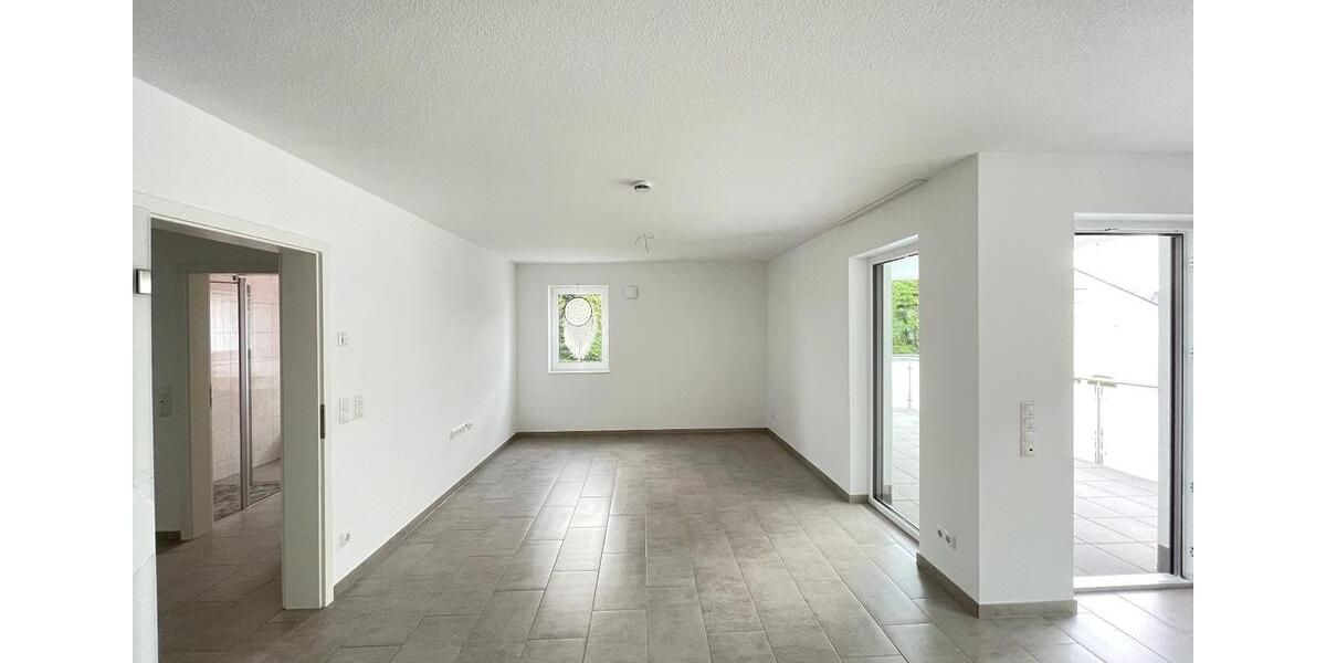 Etagenwohnung Bielefeld Jöllenbeck - 2 Zimmer, 71 m&sup2;, 950&euro; | Angebot:25474546