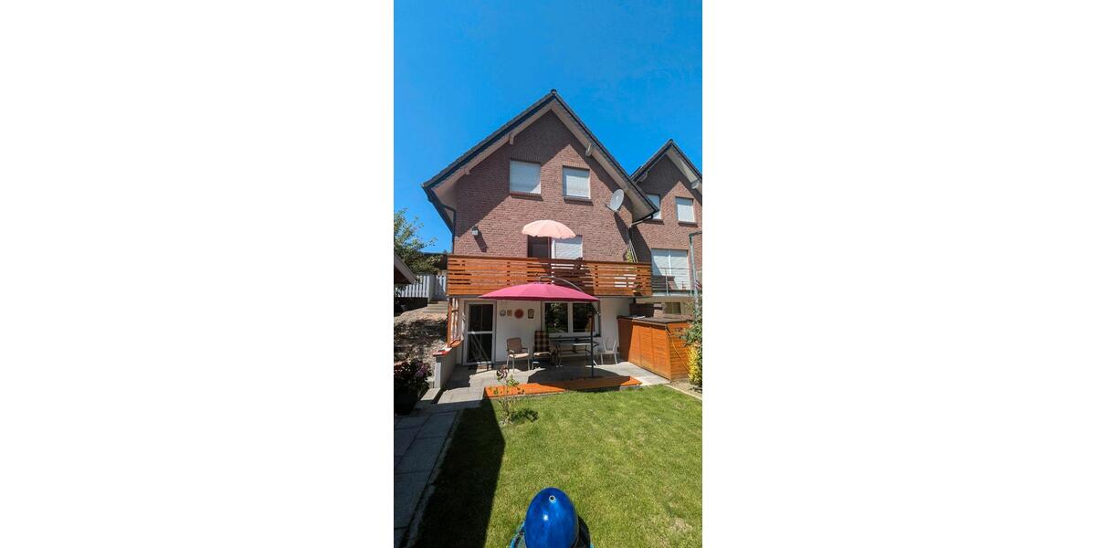 Reihenhaus Detmold Hiddesen - 5 Zimmer, 150 m&sup2;, 320.000&euro; | Angebot:27038209