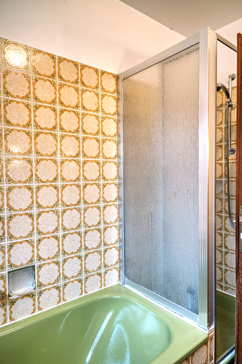 Mit 3D: Endlich Zuhause! Großzügige Familienidylle - riesen Gartenparadies mit zahlreichen Obstbäumen. 9 zimmer