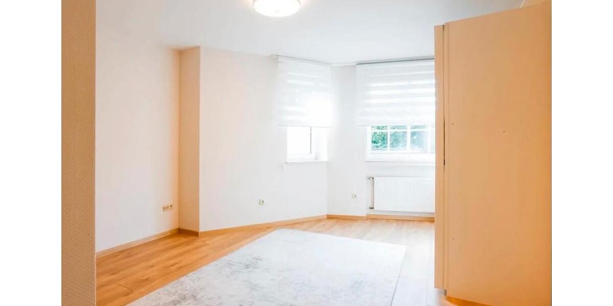 Einfamilienhaus Bielefeld Brackwede - 8 Zimmer, 235 m&sup2;, 779.000&euro; | Angebot:27043603