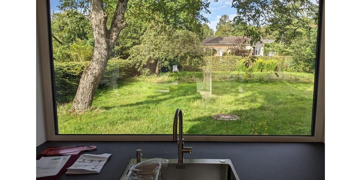 Freistehendes luxuriöses Einfamilienhaus am Waldrand in Halle (W) 4.5 zimmer