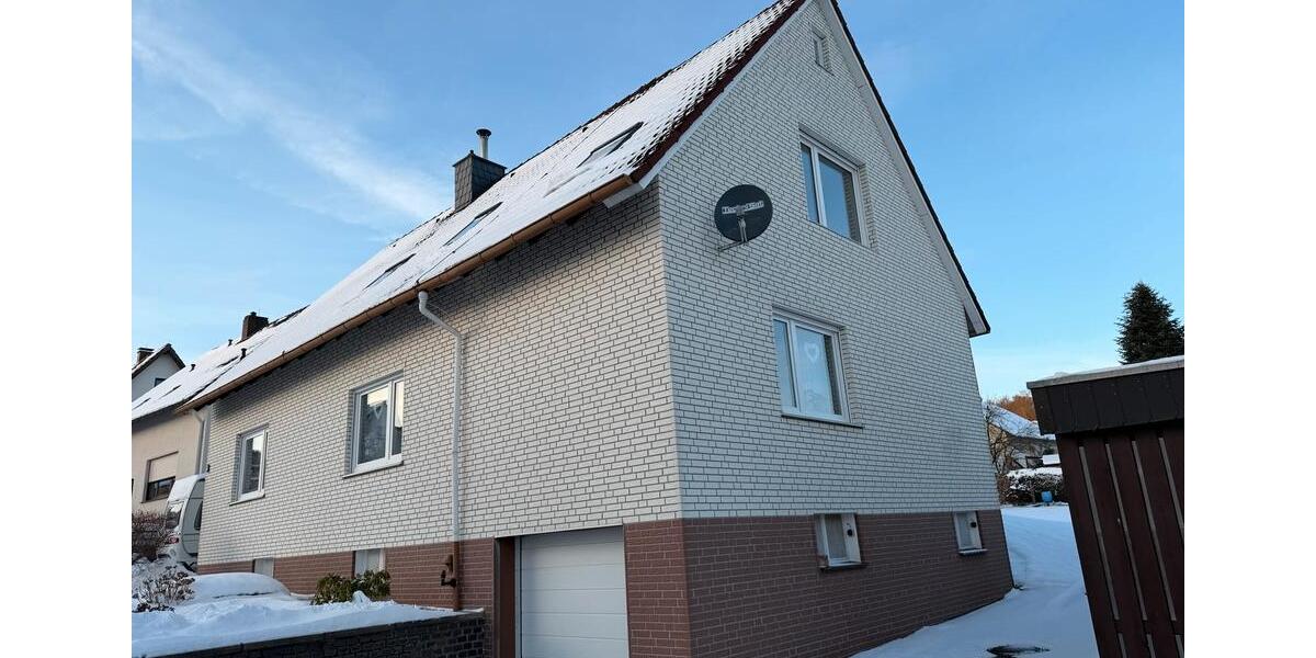 Etagenwohnung Detmold Hiddesen - 3.5 Zimmer, 82 m&sup2;, 900&euro; | Angebot:25635881