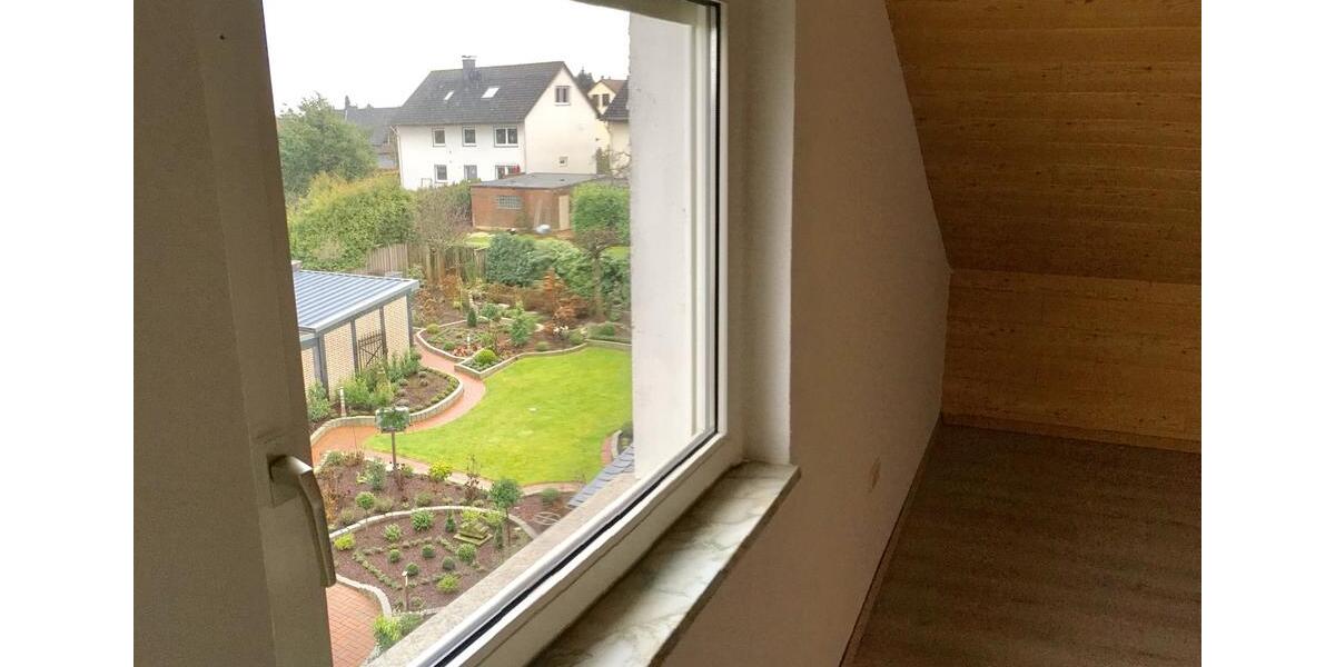 Dachgeschoßwohnung Bielefeld Heepen - 3 Zimmer, 70 m&sup2;, 139.000&euro; | Angebot:26465339