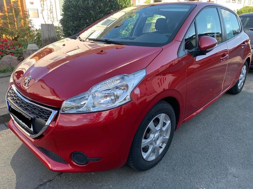 Peugeot 208 47.000 km 7.500 € Bielefeld 33617