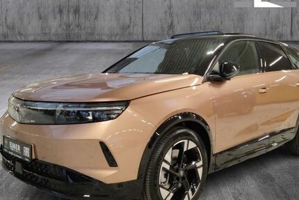 Opel Grandland (X) 5.258 km 41.980 € Versmold 33775