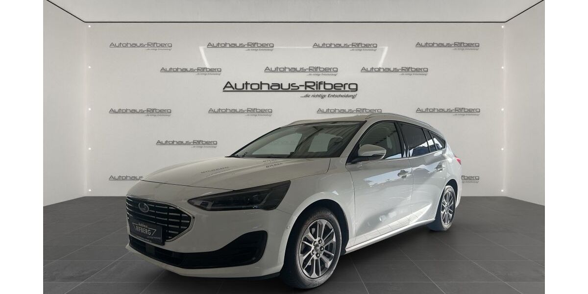 Ford Focus 49.500 km 19.890 &euro; Detmold 32758