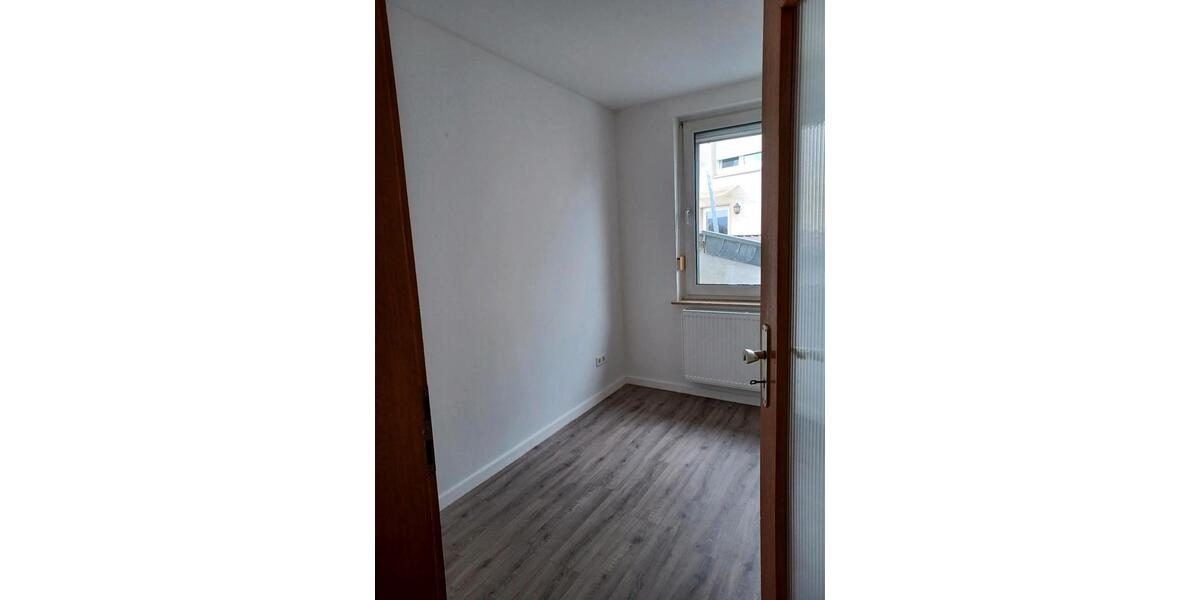 Etagenwohnung Detmold Hakedahl - 3 Zimmer, 62 m&sup2;, 866&euro; | Angebot:25988585