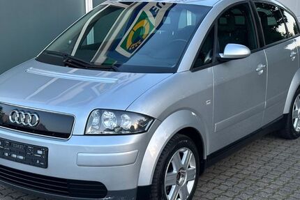 Audi A2 136.000 km 3.400 &euro; Lage 32791