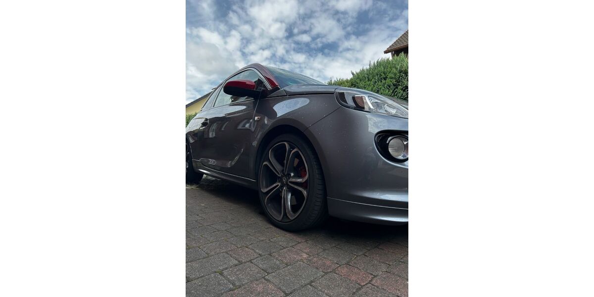 Opel Adam 63.500 km 12.500 &euro; Versmold 33775
